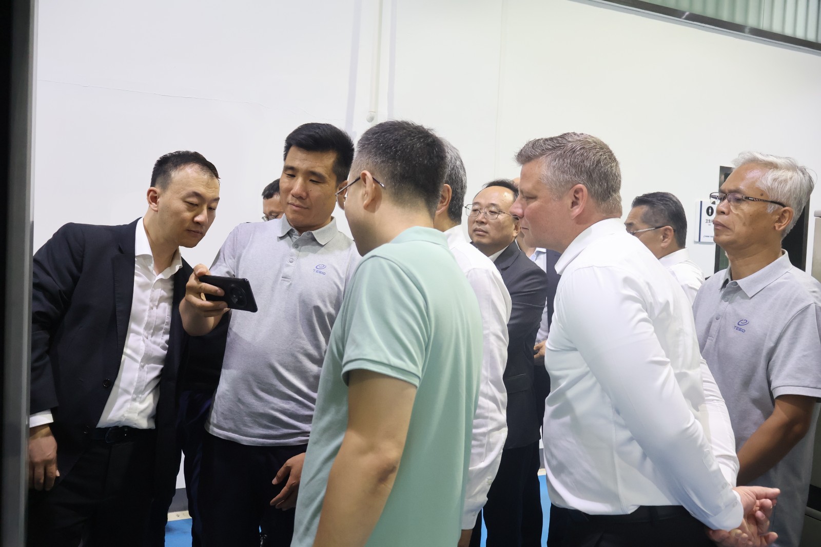 1752224496361185.jpg 3.jpg