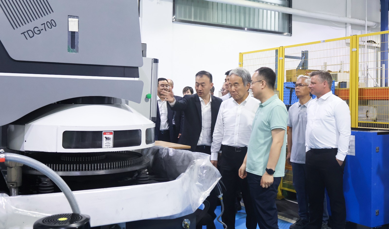 1752224511902738.jpg 4.jpg